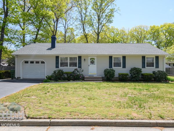 47 Paul Avenue, Eatontown, NJ 07724