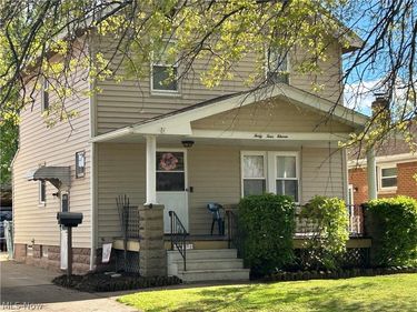 4411 Maplecrest Avenue, Parma, OH 44134