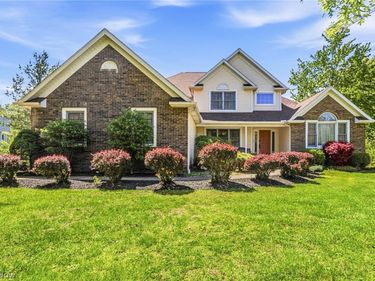 4680 Riverwood Drive, Madison, OH 44057