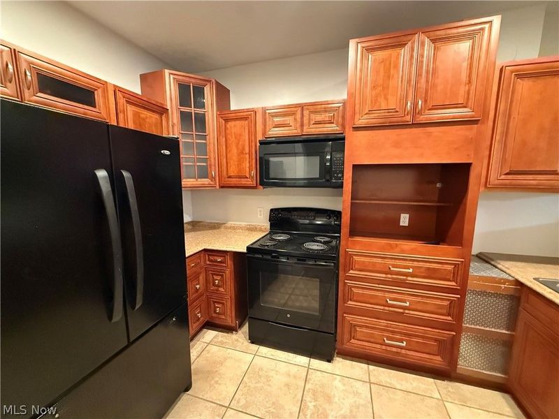 10806 Clifton Boulevard, Unit West, Cleveland, OH 44102 Photo 5