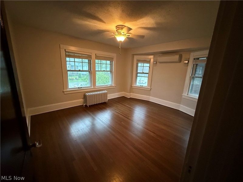 10806 Clifton Boulevard, Unit West, Cleveland, OH 44102 Photo 9