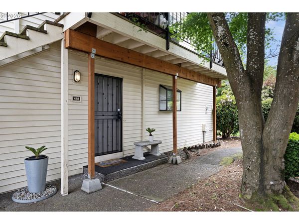 478 N HAYDEN ISLAND DR, Portland, OR 97217
