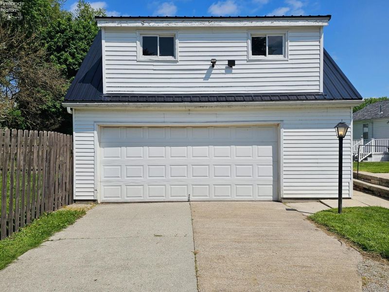 201 Brinker Street, Bellevue, OH 44811 Photo 8