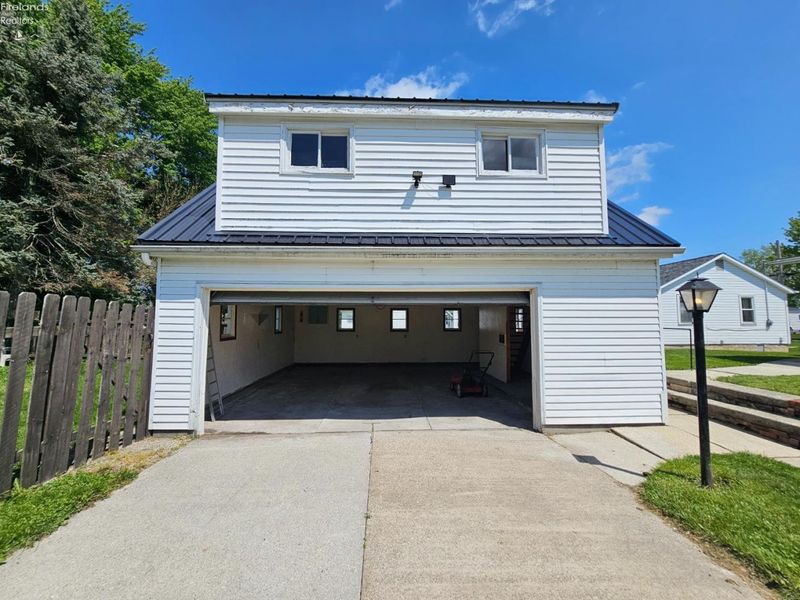 201 Brinker Street, Bellevue, OH 44811 Photo 9