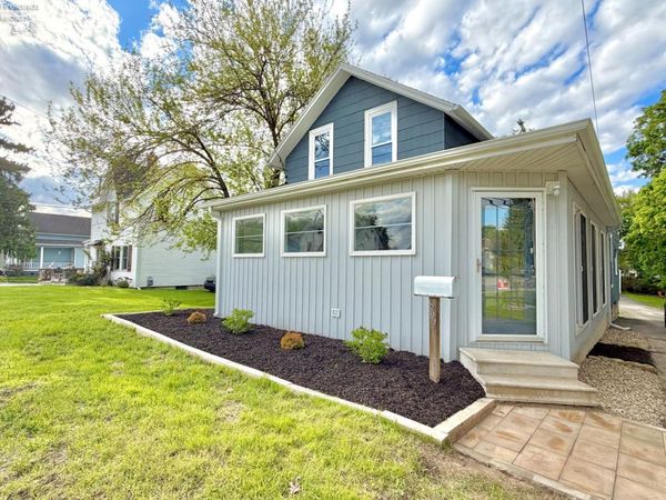 807 E Main, Bellevue, OH 44811
