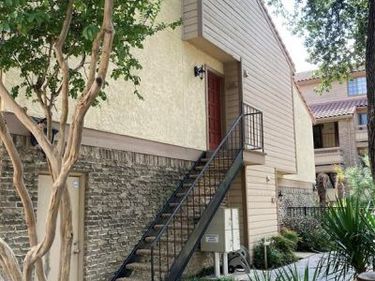 7640 W Greenway Boulevard, Unit 2D, Dallas, TX 75209