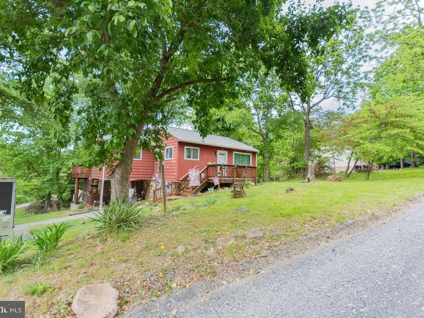 475 Gray Fox Road, Harpers Ferry, WV 25425 Main Photo