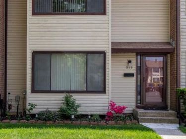 519 FAIRFIELD ROAD , EAST WINDSOR, NJ 08520