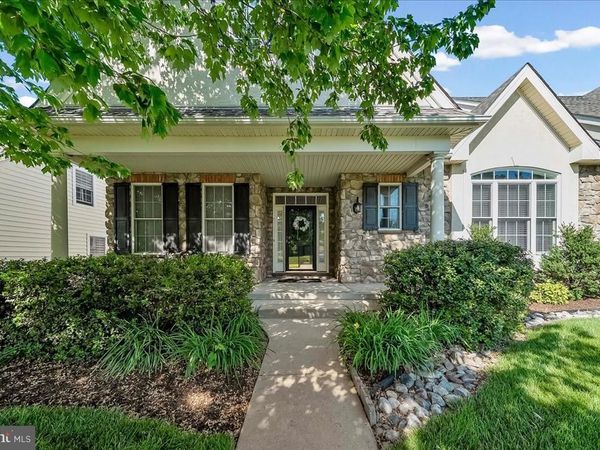 4 N HENLEY DRIVE , AVONDALE, PA 19311