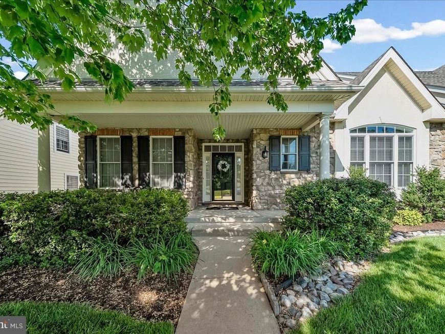 4 N Henley Drive, Avondale, PA 19311 Main Photo