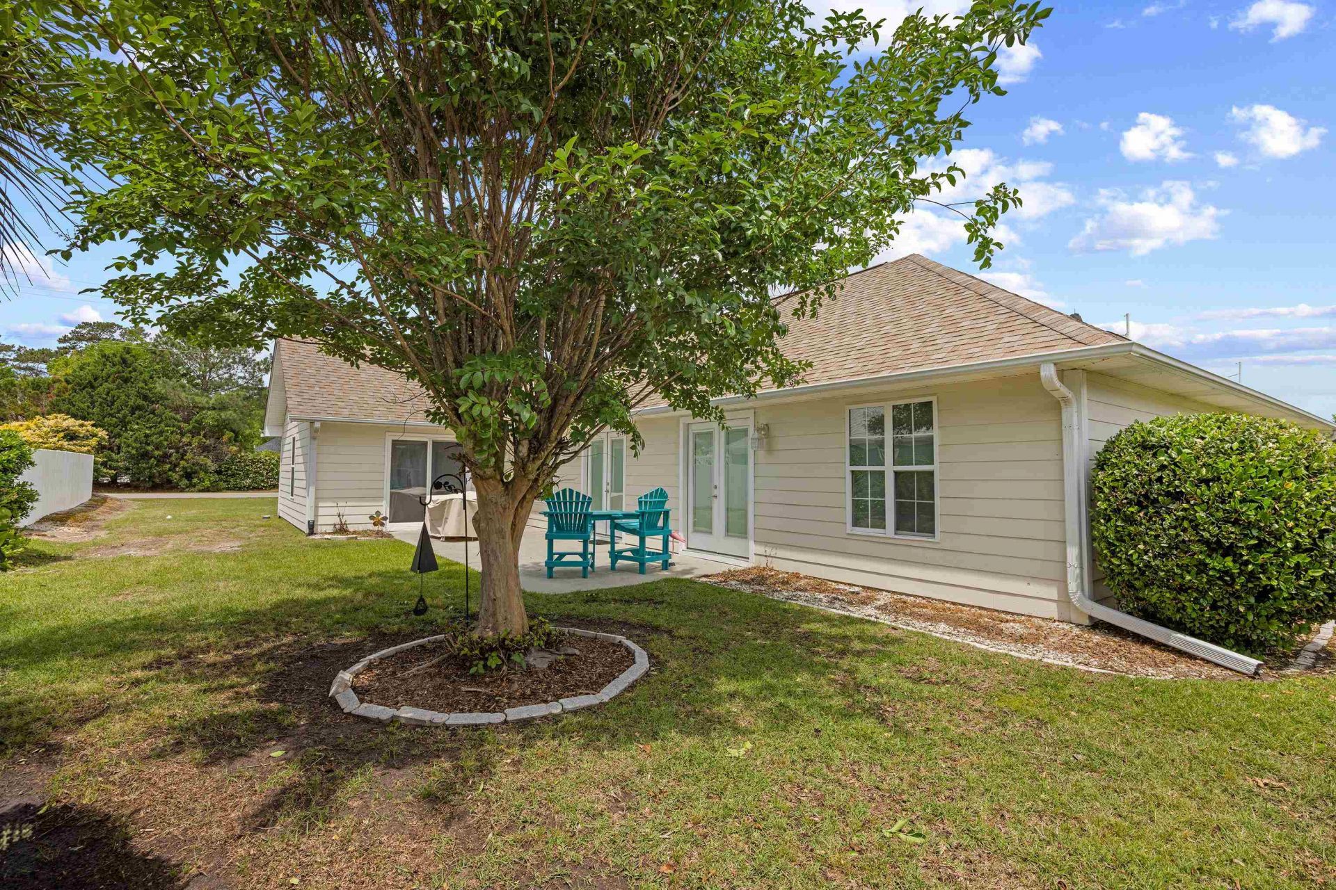 531 Blythewood Walk Photo 32
