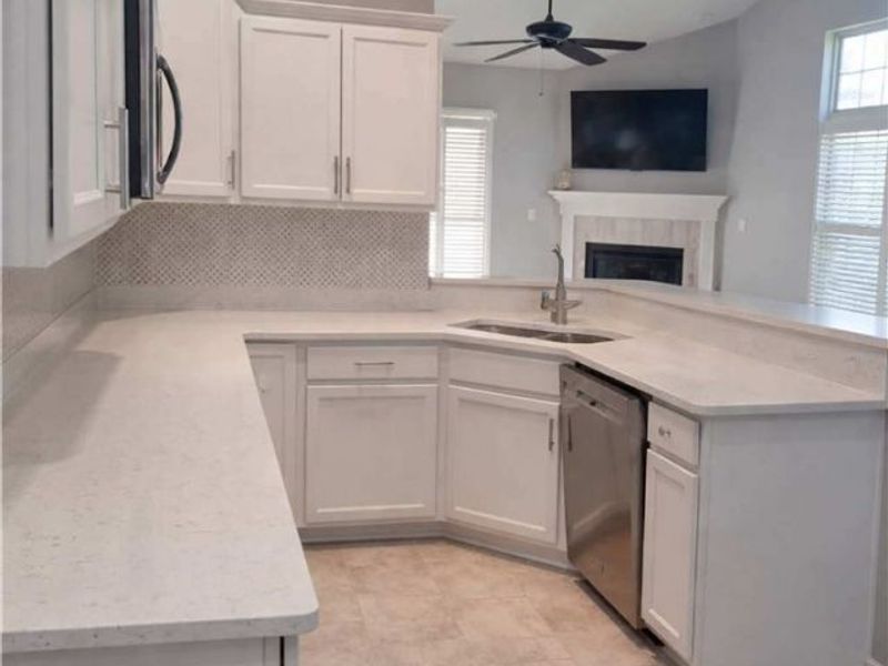 1281 Joshua Way, Medina, OH 44256 Photo 4