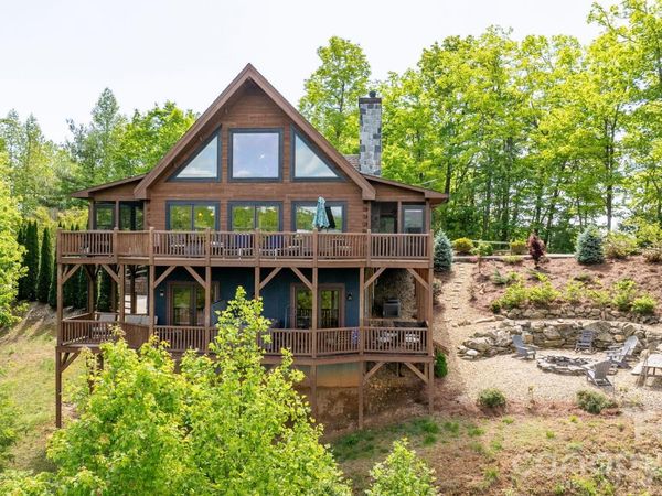6749 Fire Crest Lane , Lenoir, NC 28645