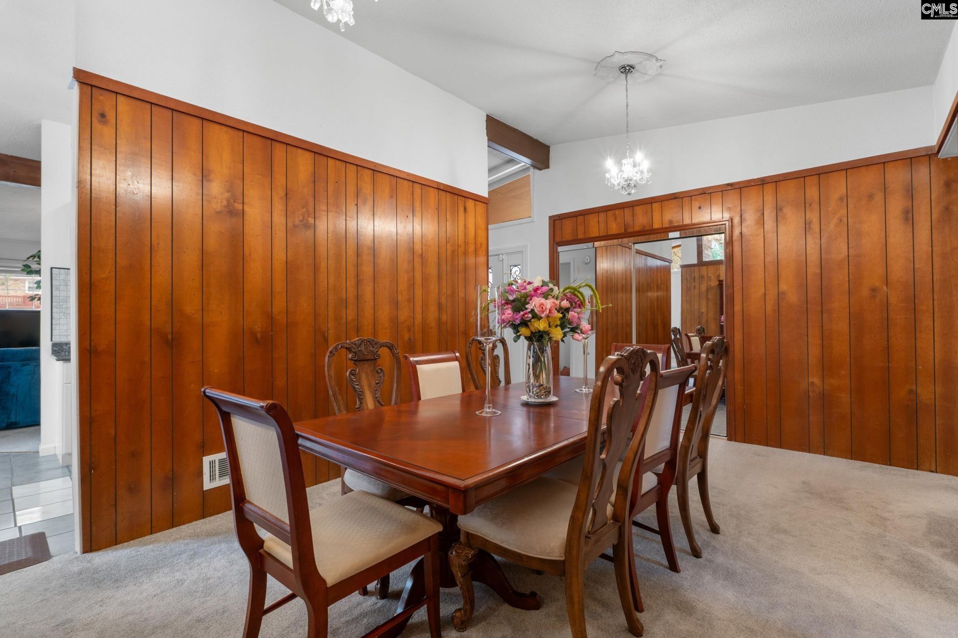 424 Folkstone Road  Photo 9