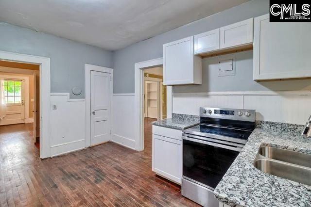209 W Moultriie Street  Photo 18