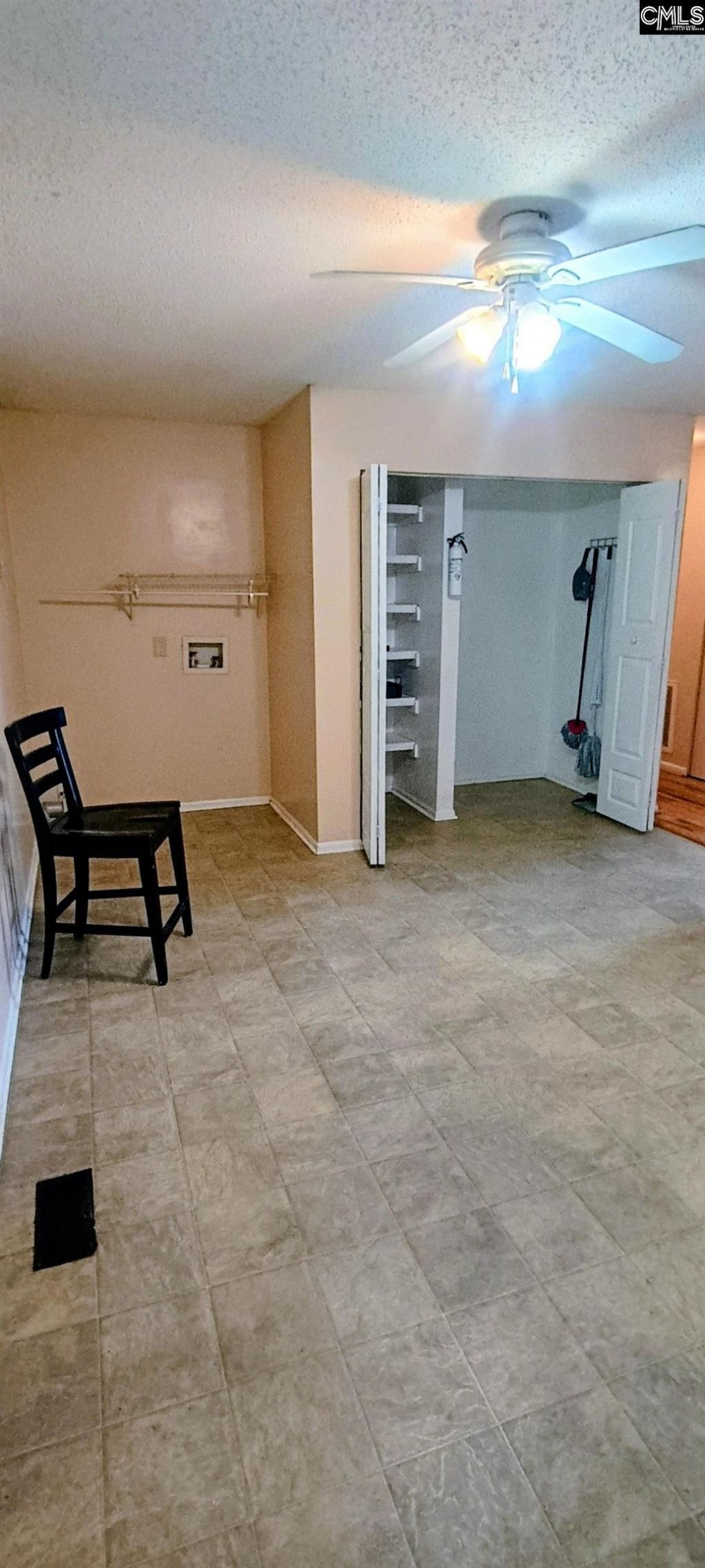 109 Oakley Drive  Photo 10