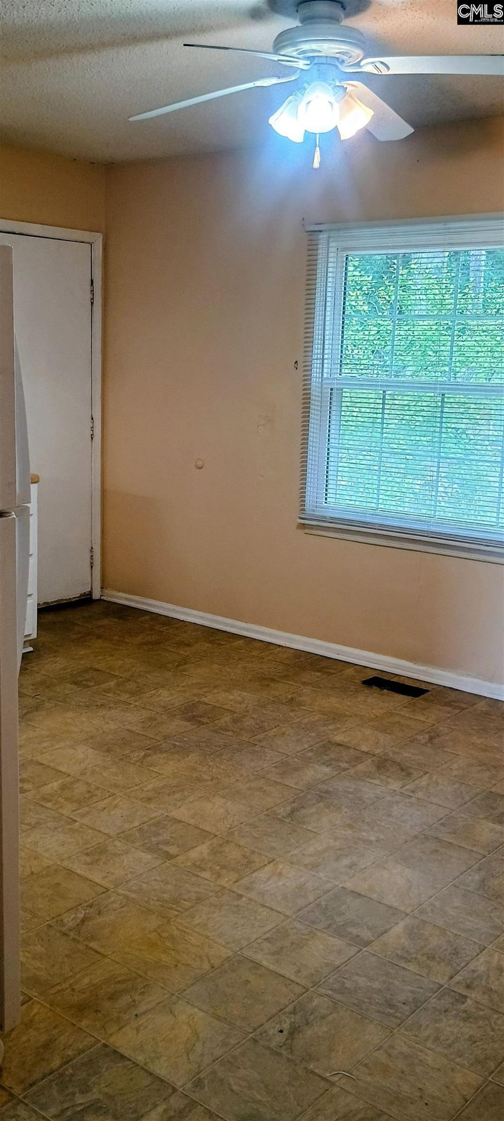 109 Oakley Drive  Photo 16