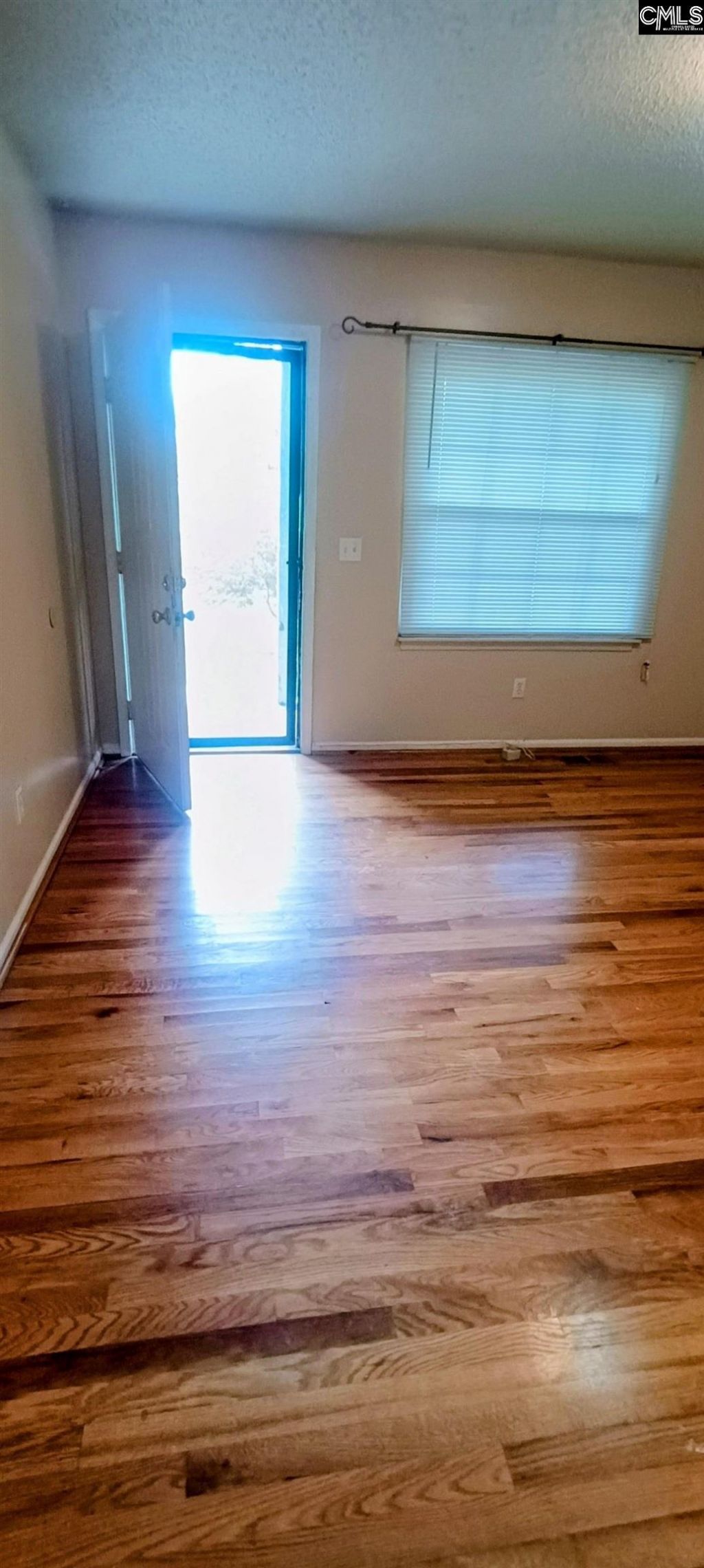 109 Oakley Drive  Photo 5