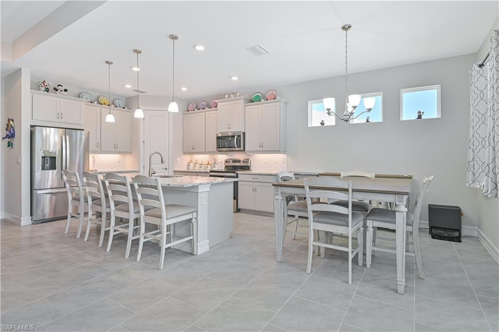 18237 Everson Miles Cir, North Fort Myers, FL 33917 Photo
