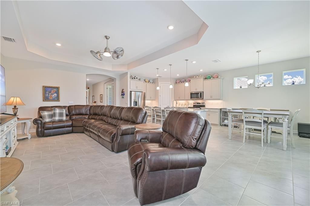 18237 Everson Miles Cir, North Fort Myers, FL 33917 Photo