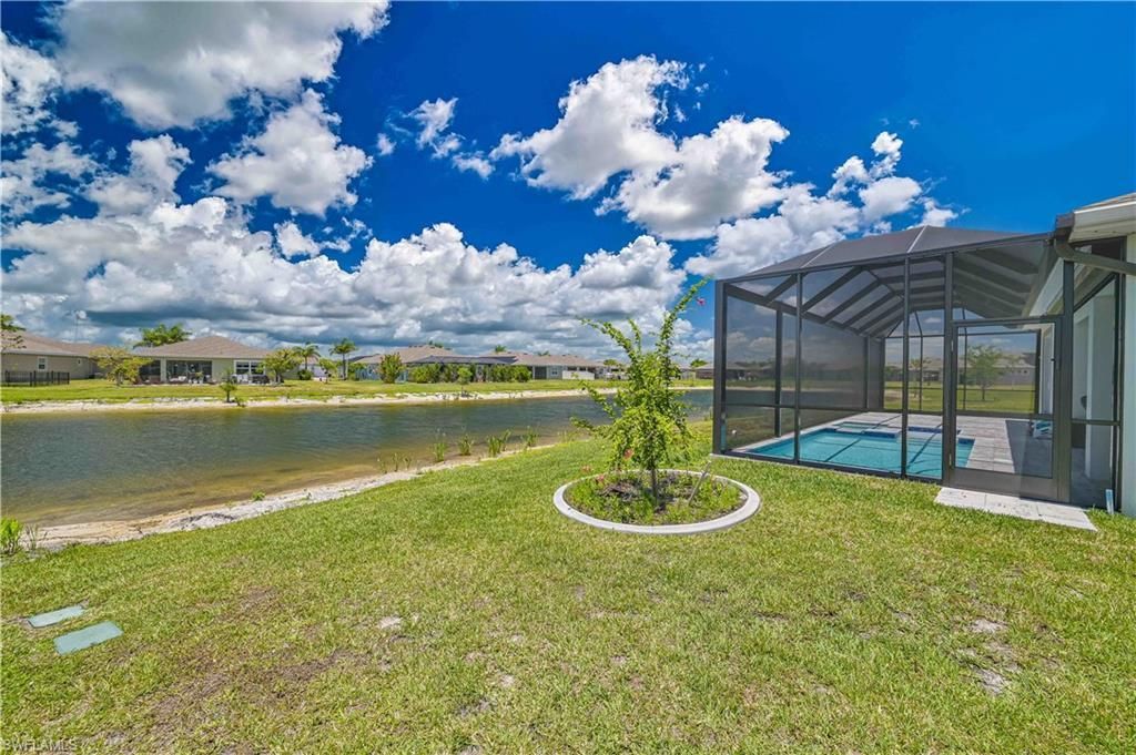 18237 Everson Miles Cir, North Fort Myers, FL 33917 Photo