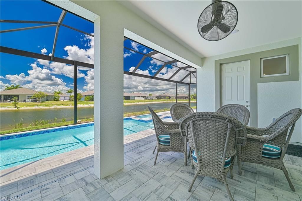18237 Everson Miles Cir, North Fort Myers, FL 33917 Photo