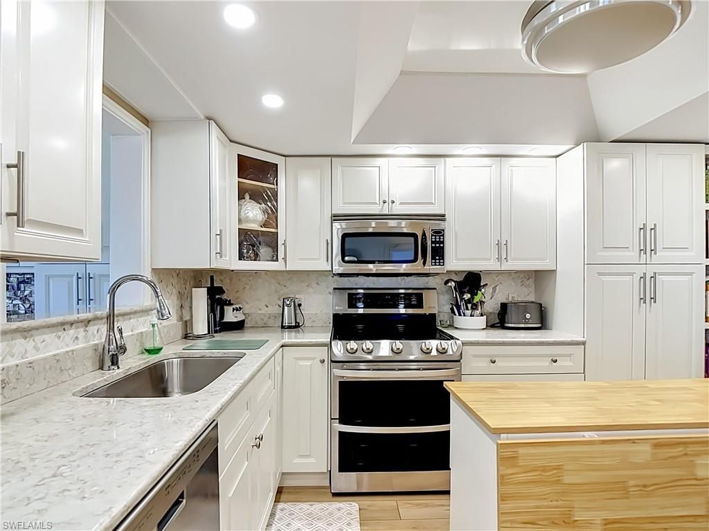 3358 N Key Dr, Unit 2, North Fort Myers, FL 33903 Photo