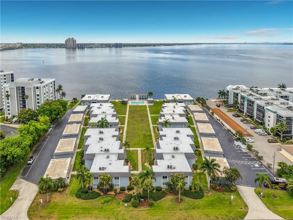 3358 N Key Dr, Unit 2, North Fort Myers, FL 33903 Photo