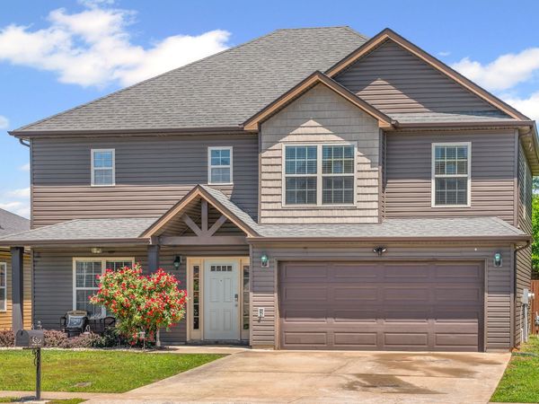 1273 Eagles View Dr, Clarksville, TN 37040
