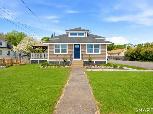 649 Maple, Cheshire, CT 06410