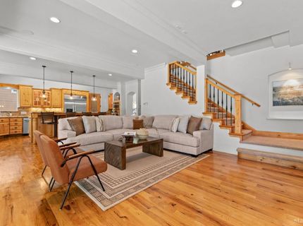 647 Eloise Avenue, South Lake Tahoe, CA 96150 Photo