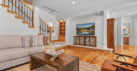 647 Eloise Avenue, South Lake Tahoe, CA 96150 Photo