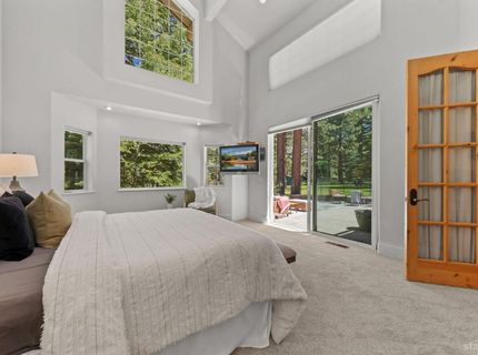 647 Eloise Avenue, South Lake Tahoe, CA 96150 Photo