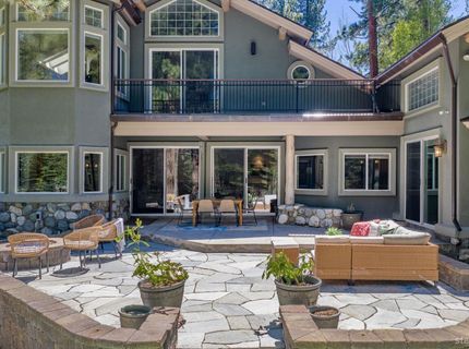 647 Eloise Avenue, South Lake Tahoe, CA 96150 Photo
