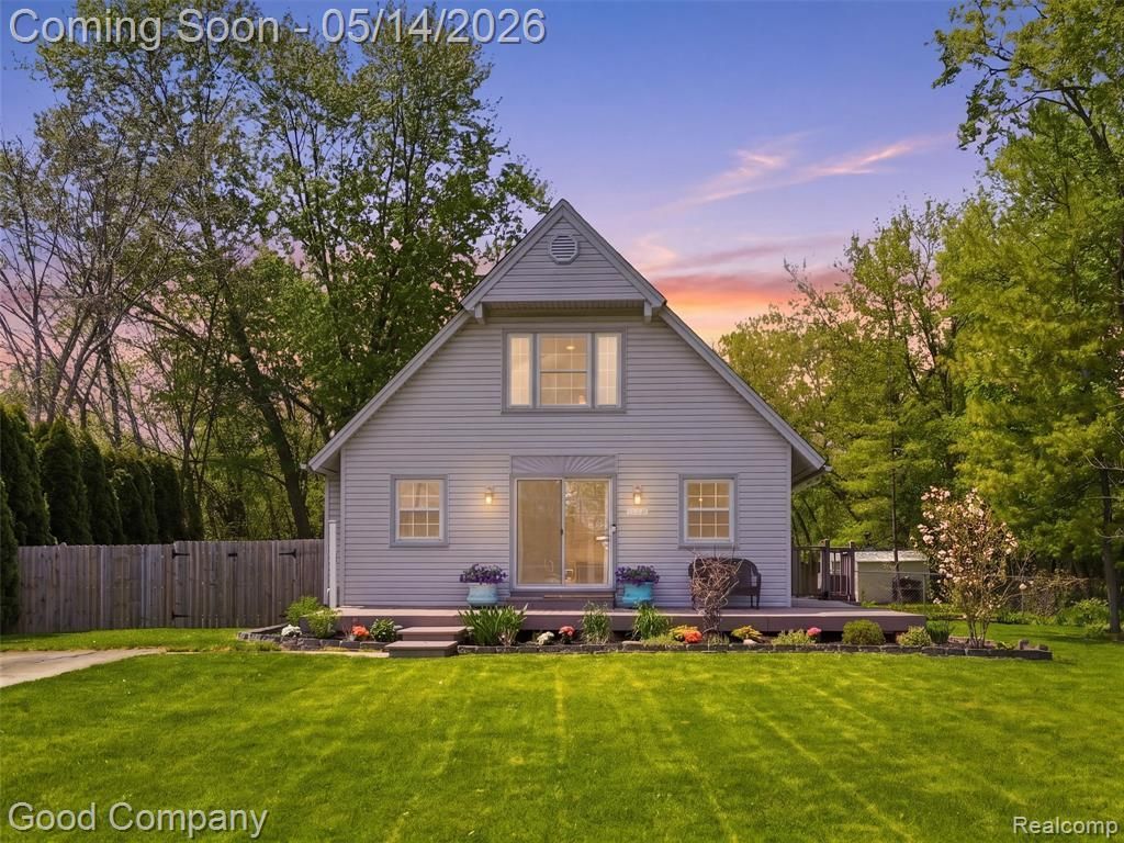 3392 Grant Road, Rochester Hills, MI 48309 Main Photo