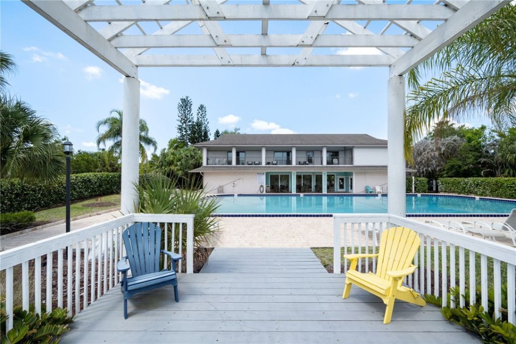 1336 Shoreline Circle, Sebastian, FL 32958 Photo