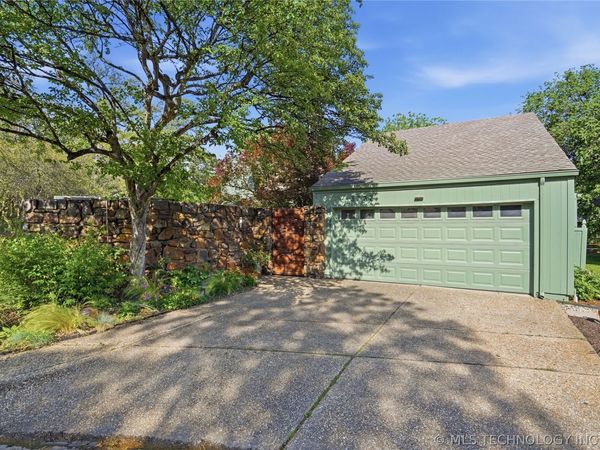 3733 E 64th Place, Tulsa, OK 74136