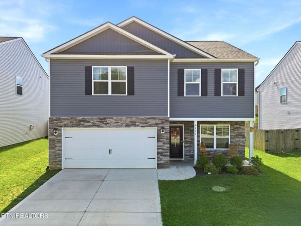 6474 Night Time Drive, Knoxville, TN 37931