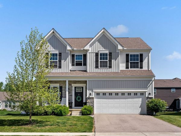 43 Burroughs Drive , Ashville, OH 43103