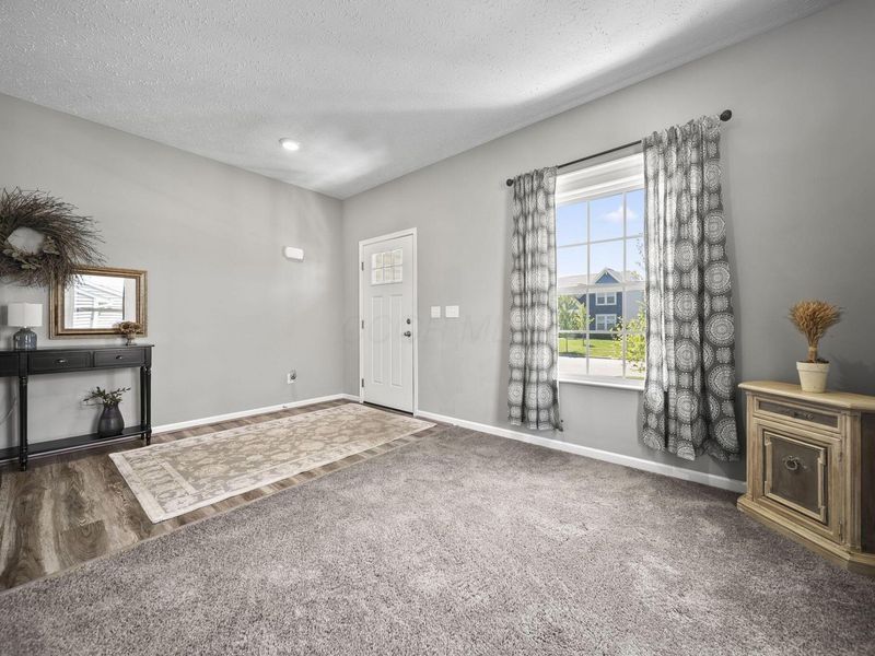 43 Burroughs Drive , Ashville, OH 43103 Photo 10