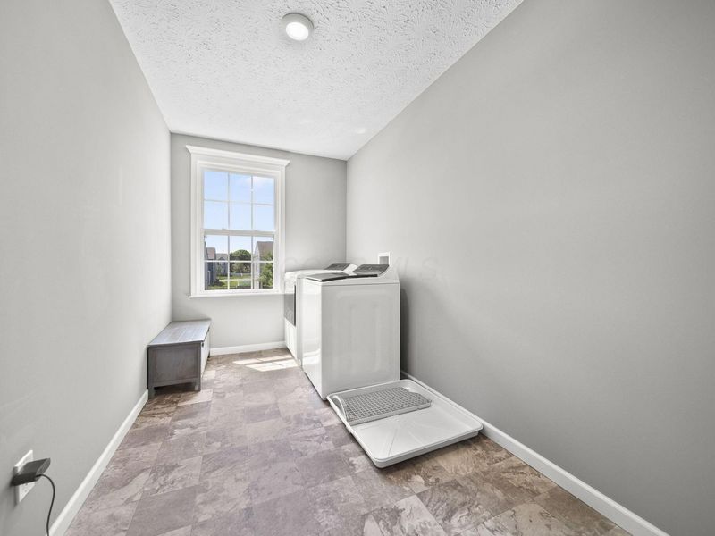 43 Burroughs Drive , Ashville, OH 43103 Photo 47