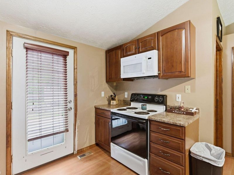 1691 Dyer Road , Grove City, OH 43123 Photo 32