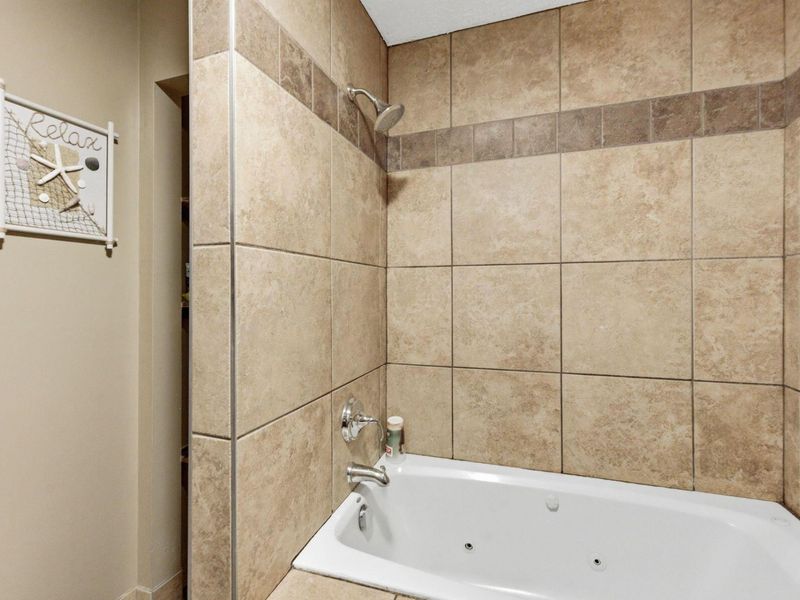 1691 Dyer Road , Grove City, OH 43123 Photo 48