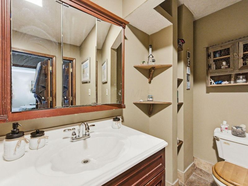 1691 Dyer Road , Grove City, OH 43123 Photo 49