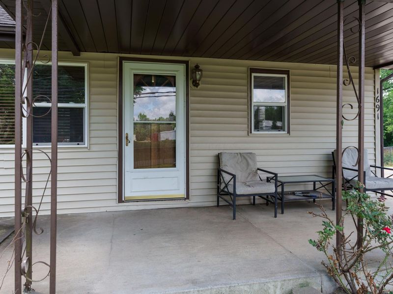 1691 Dyer Road , Grove City, OH 43123 Photo 6