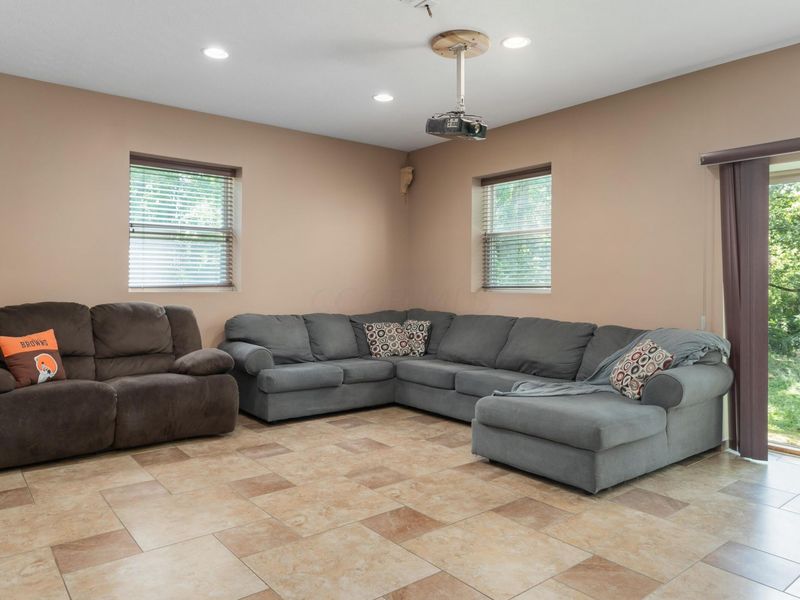 1691 Dyer Road , Grove City, OH 43123 Photo 77