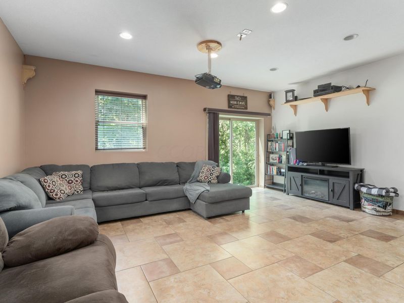 1691 Dyer Road , Grove City, OH 43123 Photo 78