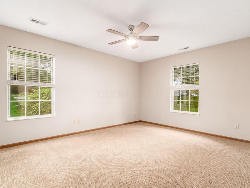 8605 Victoria Meadow Lane , Reynoldsburg, OH 43068 Photo 17