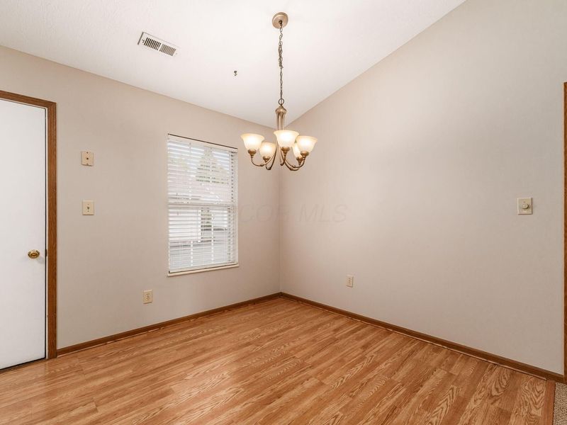 8605 Victoria Meadow Lane , Reynoldsburg, OH 43068 Photo 9