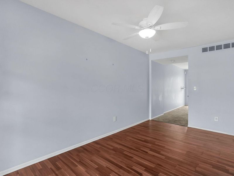 596 Dlyn Street, Unit H-5, Columbus, OH 43228 Photo 10